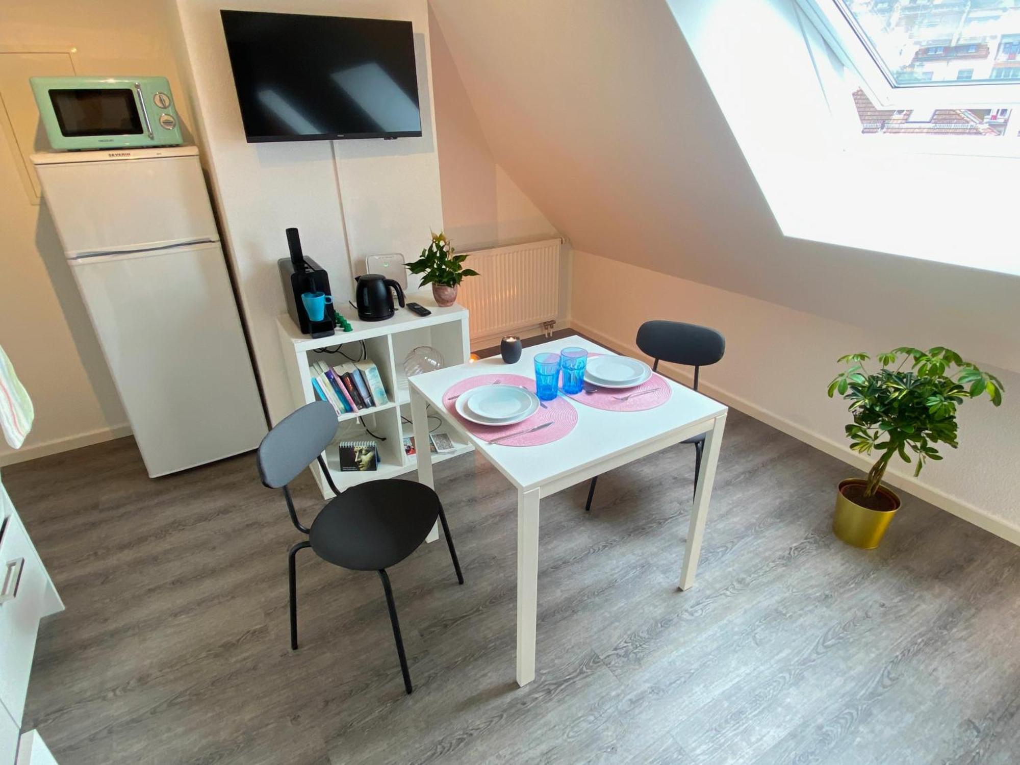 Ruhige, Neue Dachwohnung An Altstadt, Naehe Messe Санкт Гален Екстериор снимка